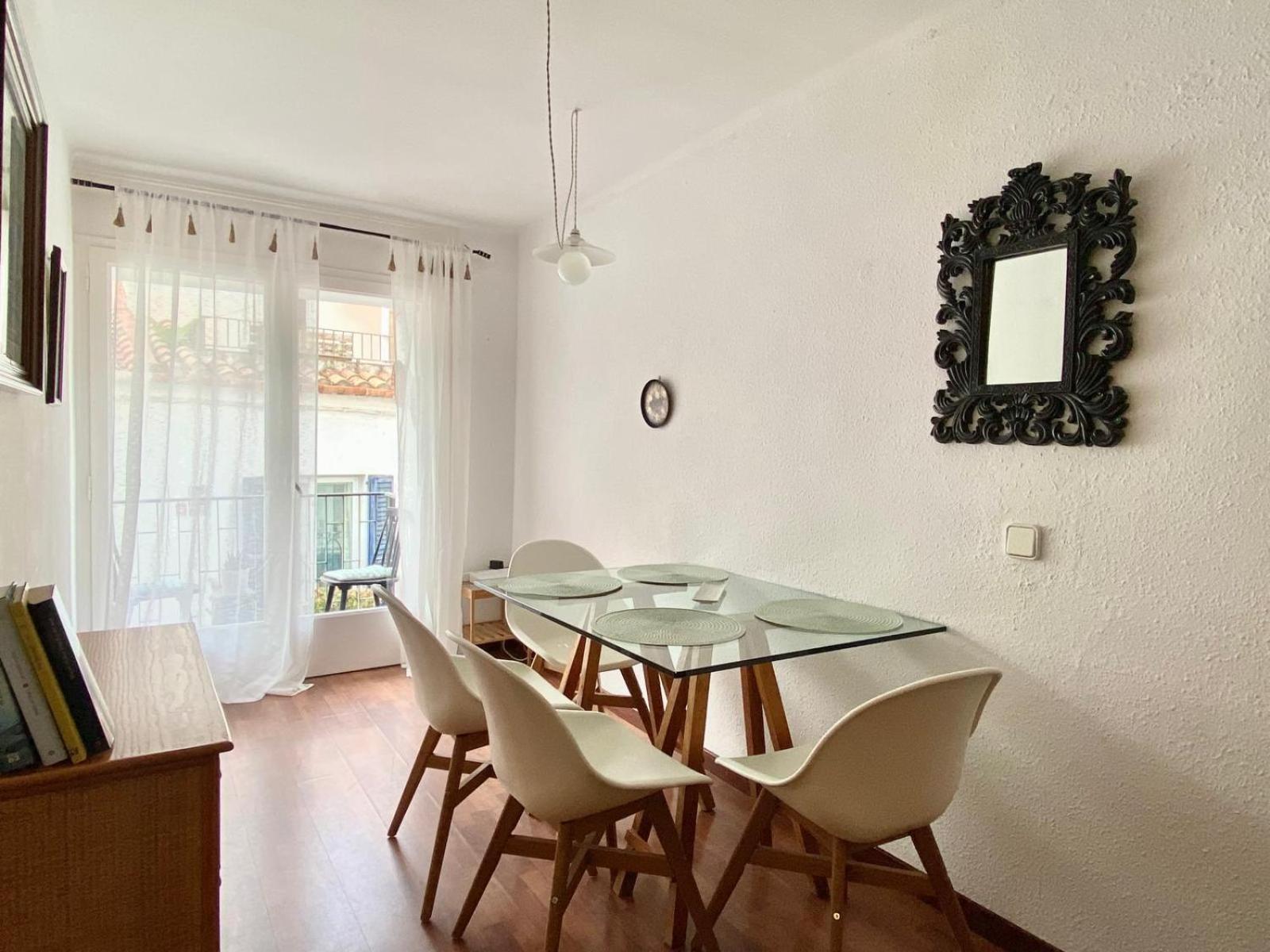 Migjorn Apartment A Place In The Heart Of Sitges Bagian luar foto